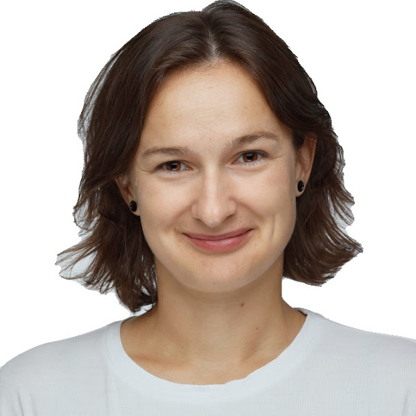 Dr Ivana Kajic