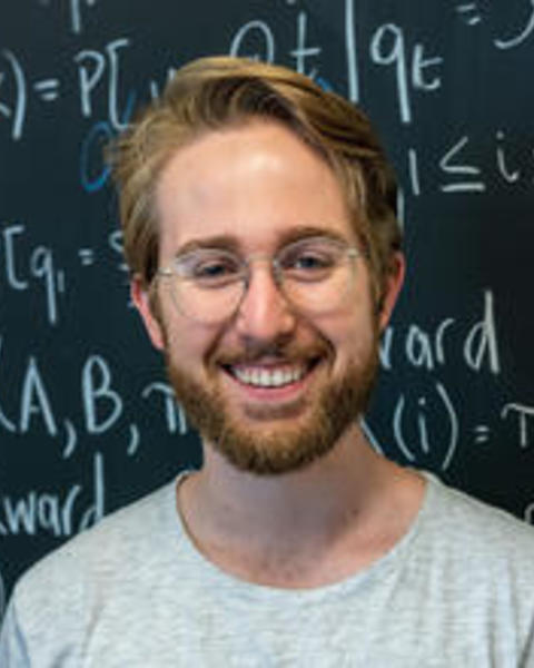 Dr Felix Sosa